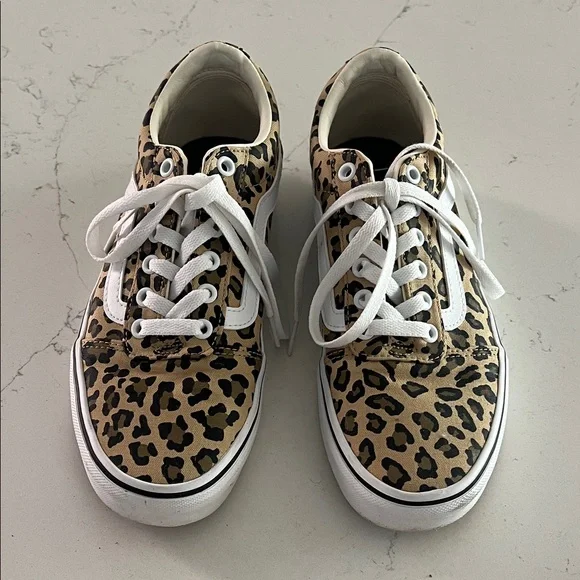 Vans Only Worn Once - Picture 3 of 7